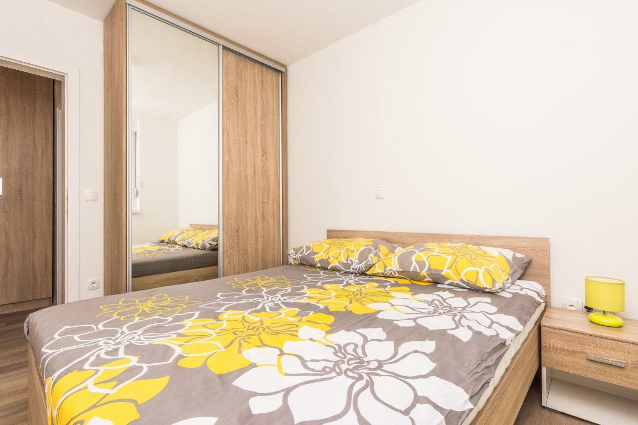 Apartments Sunrise Preko Exterior foto