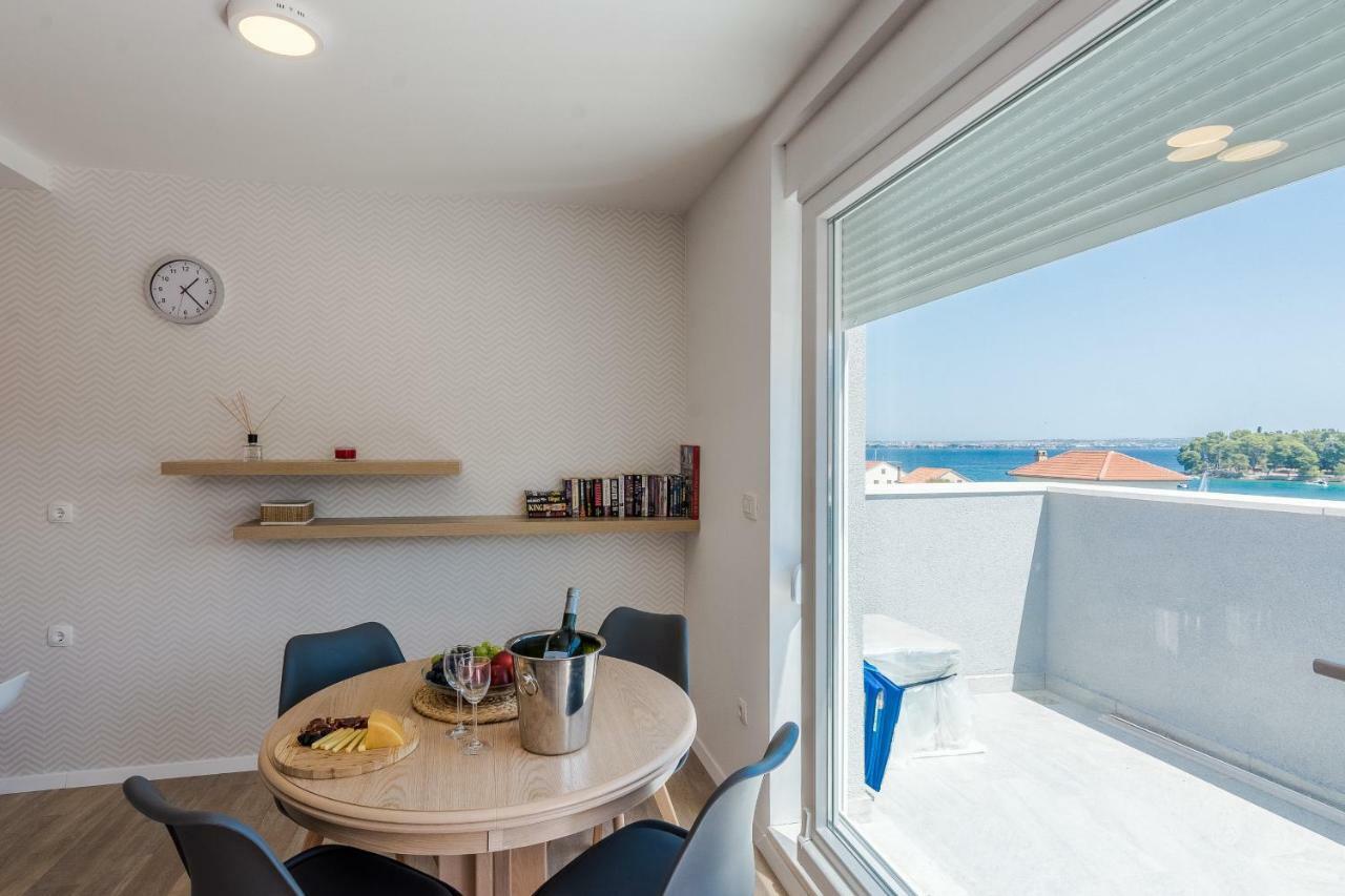 Apartments Sunrise Preko Exterior foto