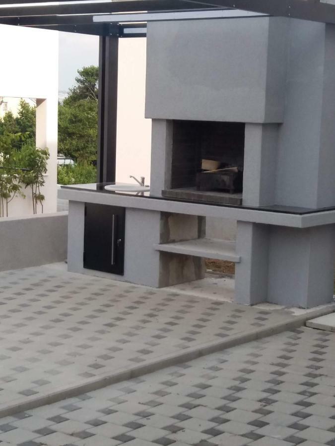 Apartments Sunrise Preko Exterior foto