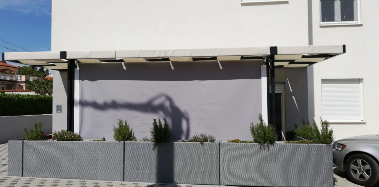 Apartments Sunrise Preko Exterior foto